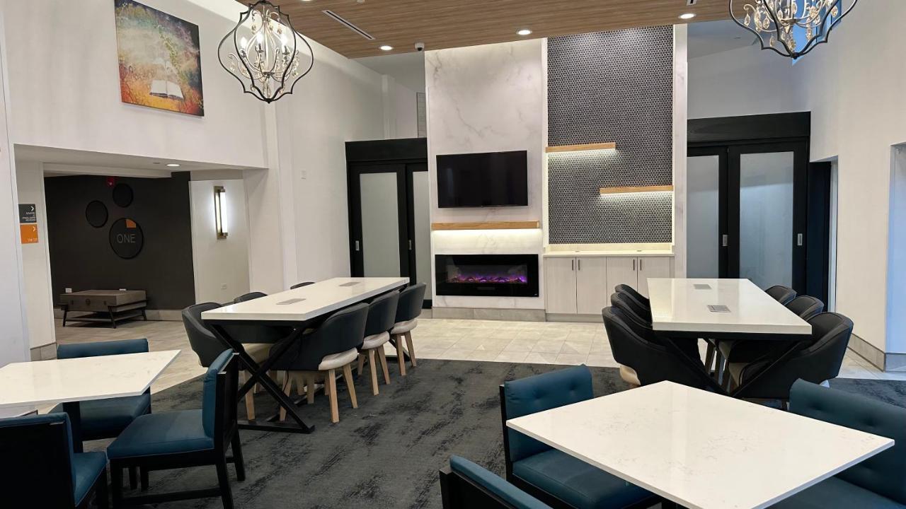La Quinta By Wyndham Chicago O'Hare Airport Hotel Rosemont Ngoại thất bức ảnh